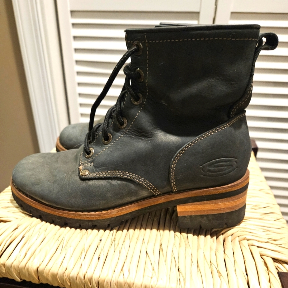 Skechers Boots